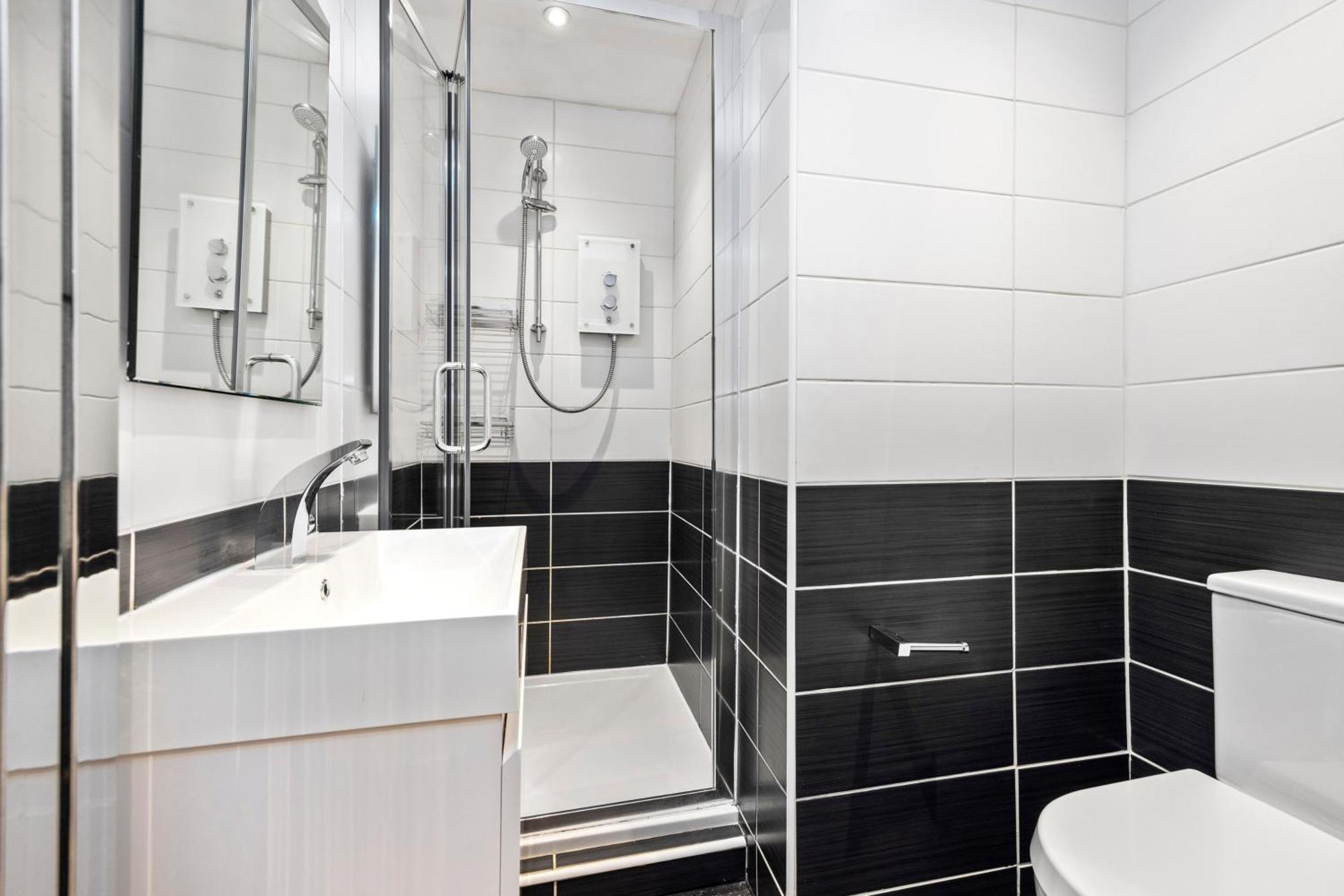 Joivy Modern Flat In City Centre - For Up To 3 Guests Daire Edinburgh Dış mekan fotoğraf