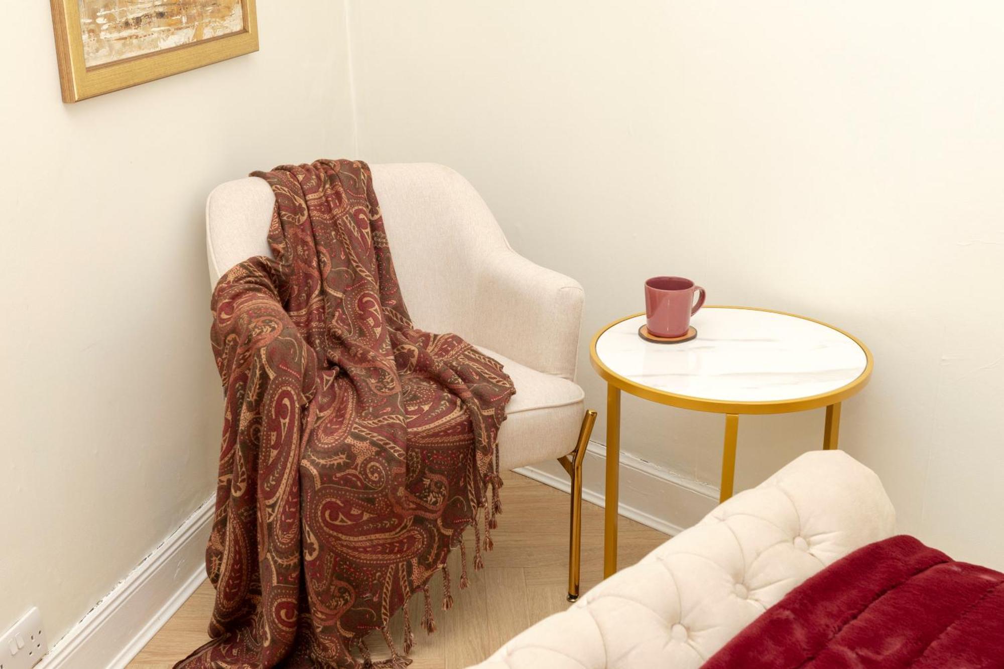 Joivy Modern Flat In City Centre - For Up To 3 Guests Daire Edinburgh Dış mekan fotoğraf